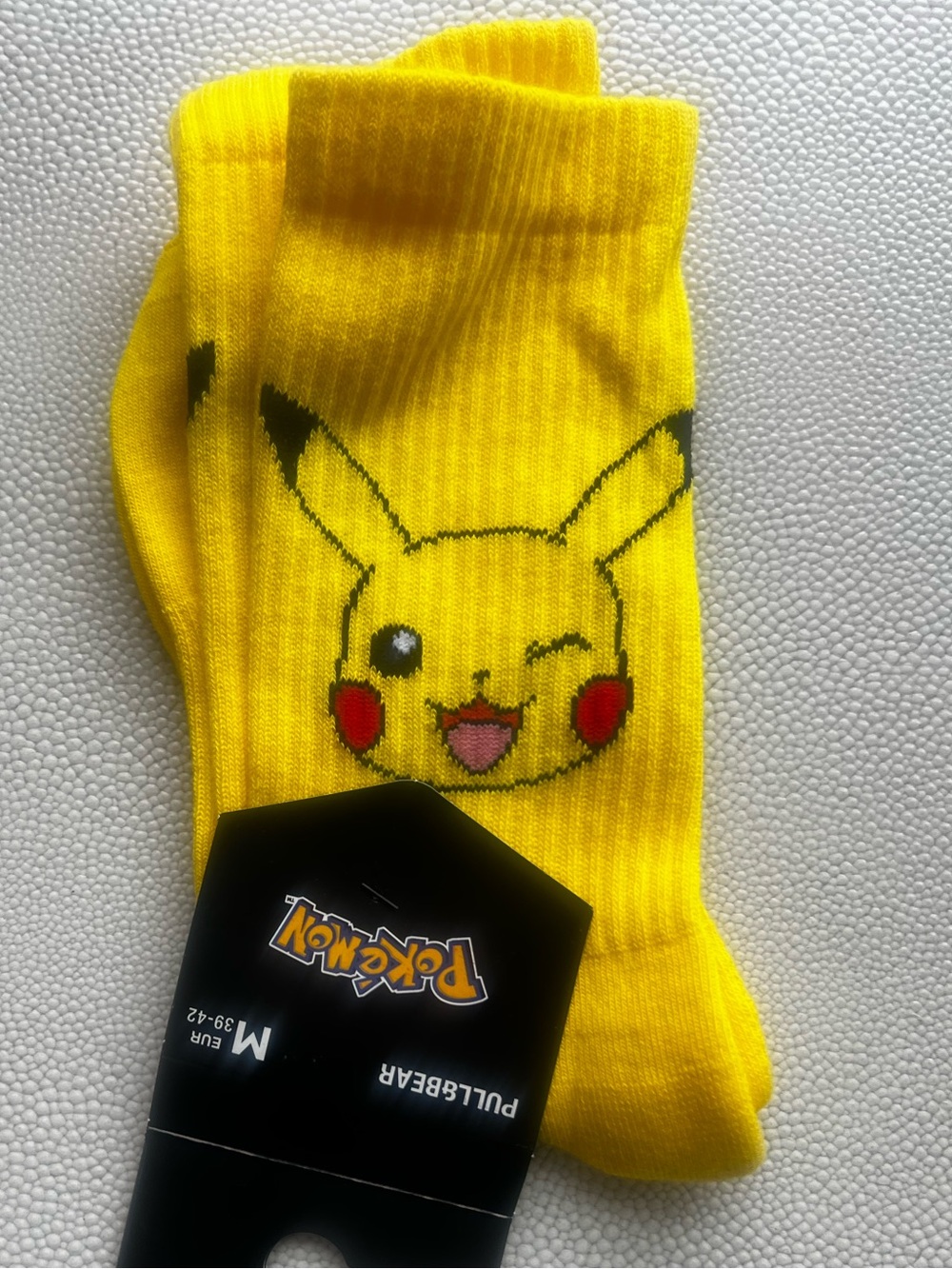 Pull&Bear Yellow Pikachu Winking Crew Socks